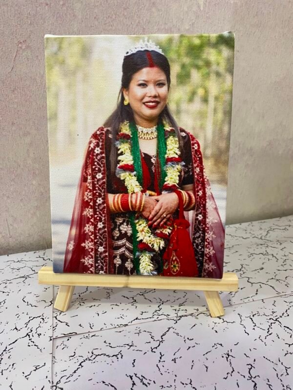 Art stand with machine made printing Canvas 6x8 Size
