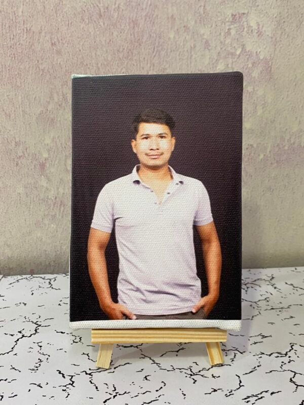 Art stand with machine made printing Canvas 4x6 Size